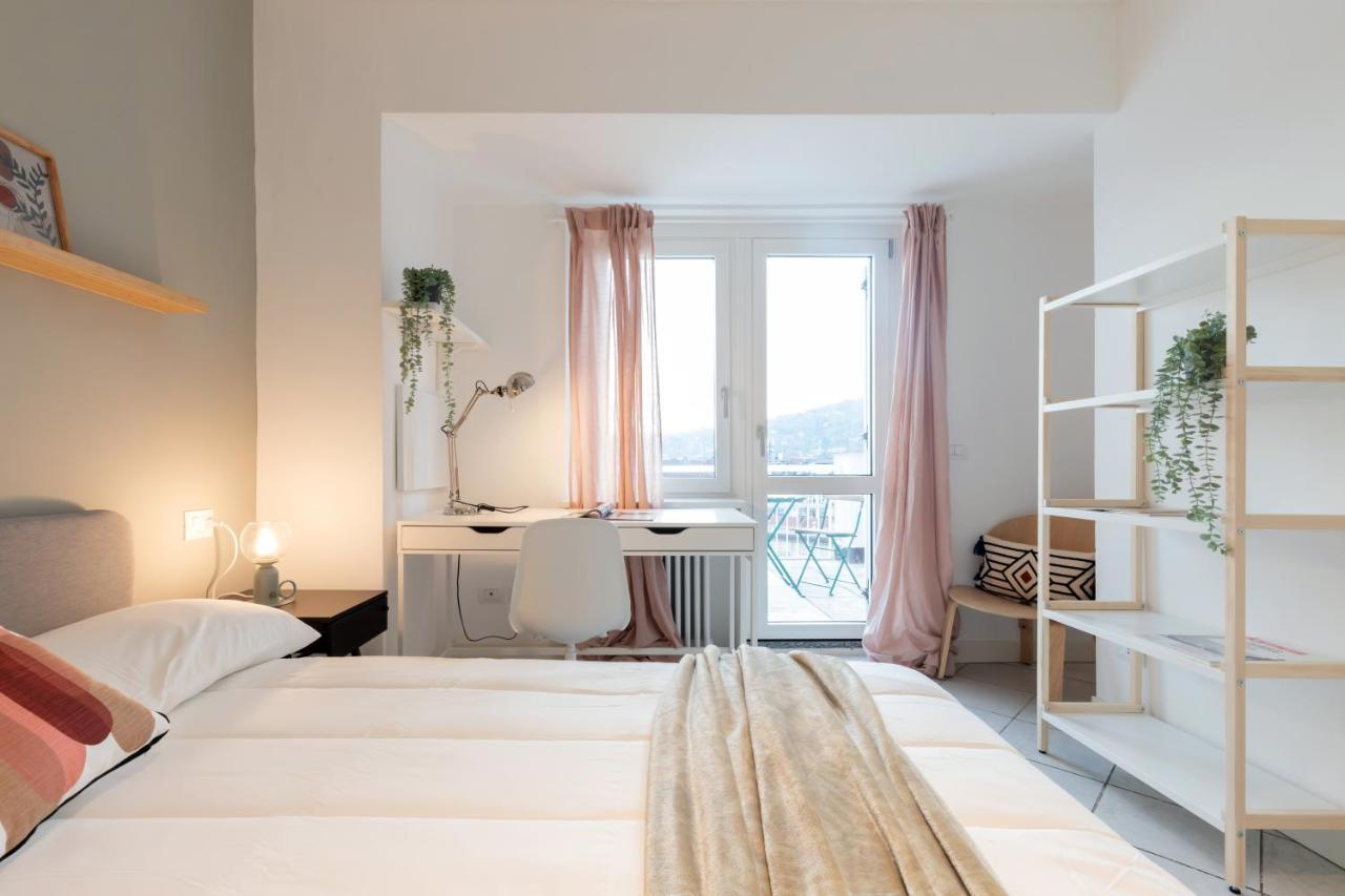 Top Living Apartments - Carducci Turin Bagian luar foto